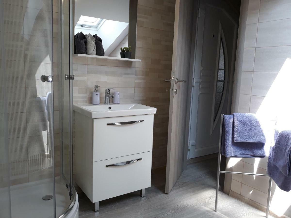 Center Apartment Dalu Пула Екстериор снимка